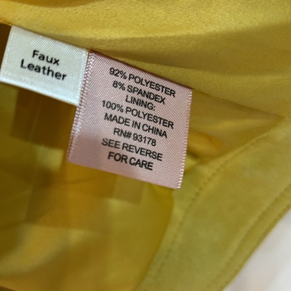 Philosophy woman size medium, faux suede mustard color jacket - Picture 6 of 10